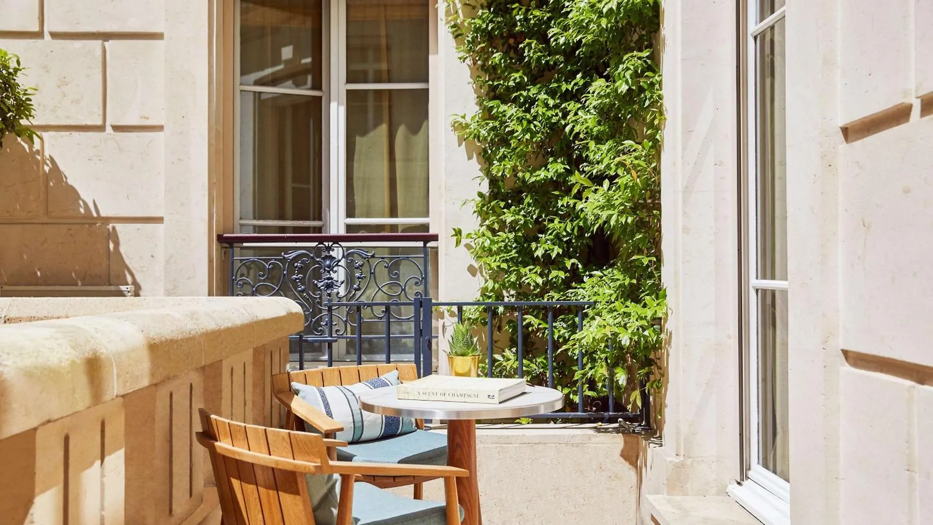 Park Hyatt - Vendome Hotel 5*